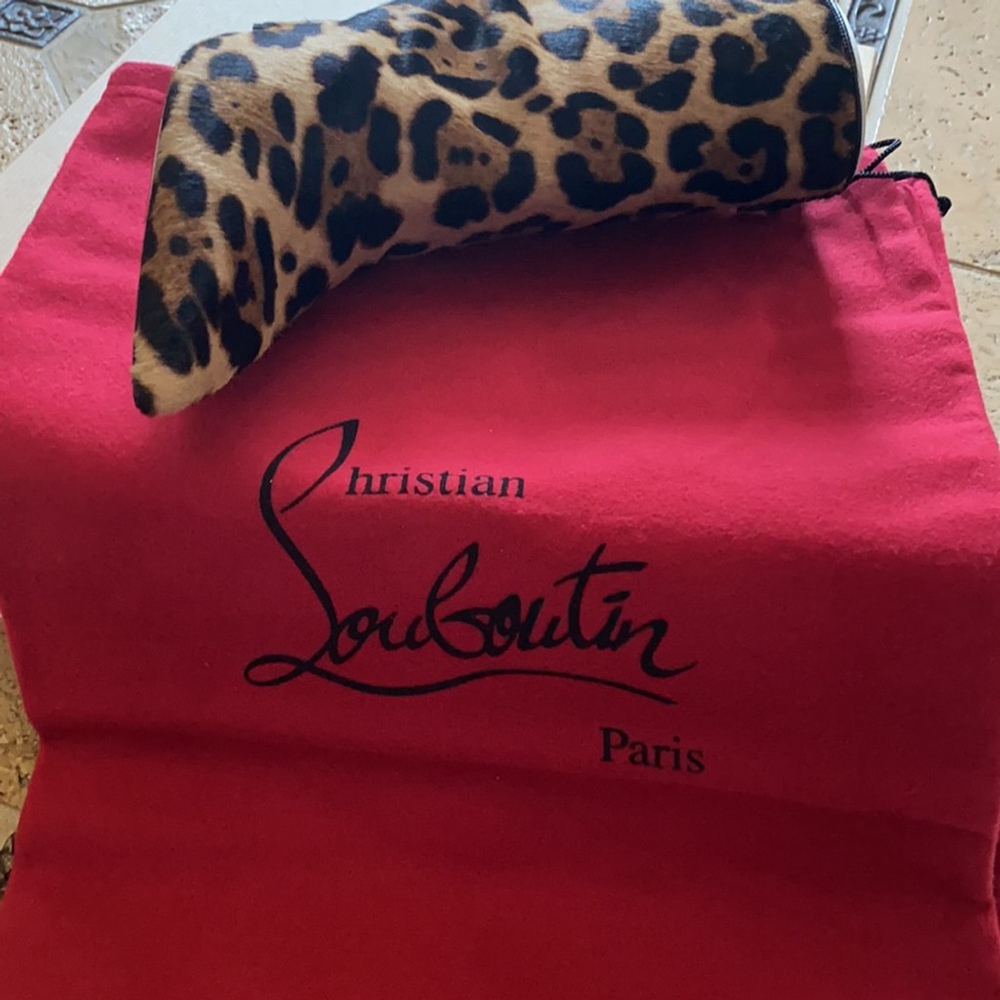 ✨Host Pick✨Christian Louboutin (authentic)So Kate booties - Picture 4 of 9